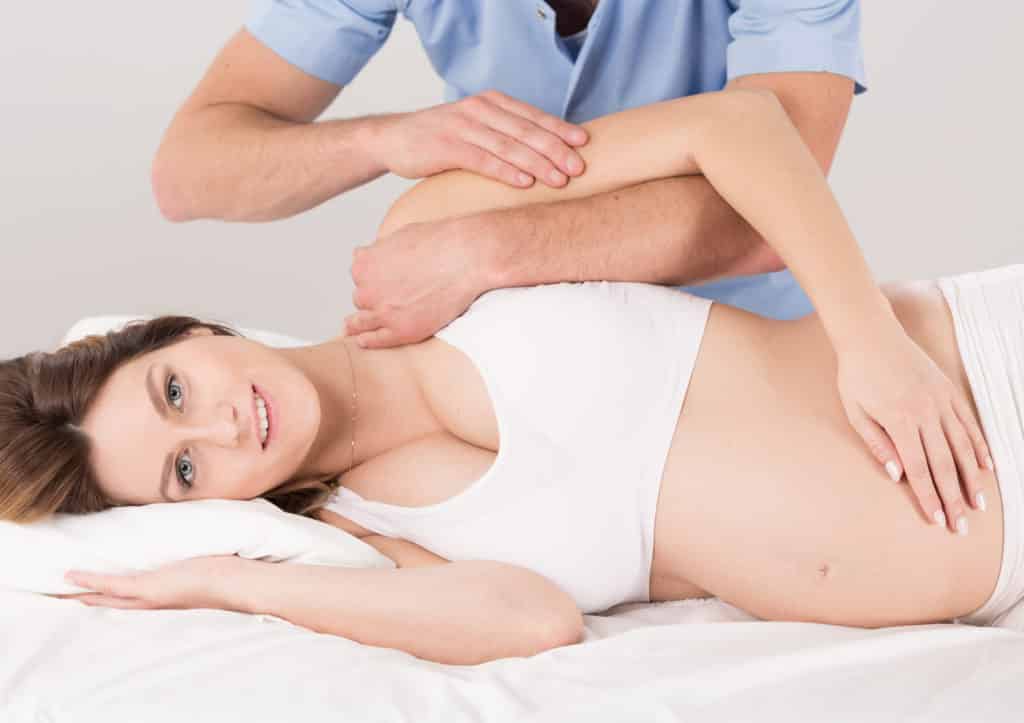 4 Relaxing Health Benefits of Visiting a Chiropractor During Pregnancy